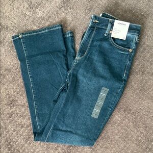 NWT Sonoma curvy high rise boot cut jeans. Size 12.